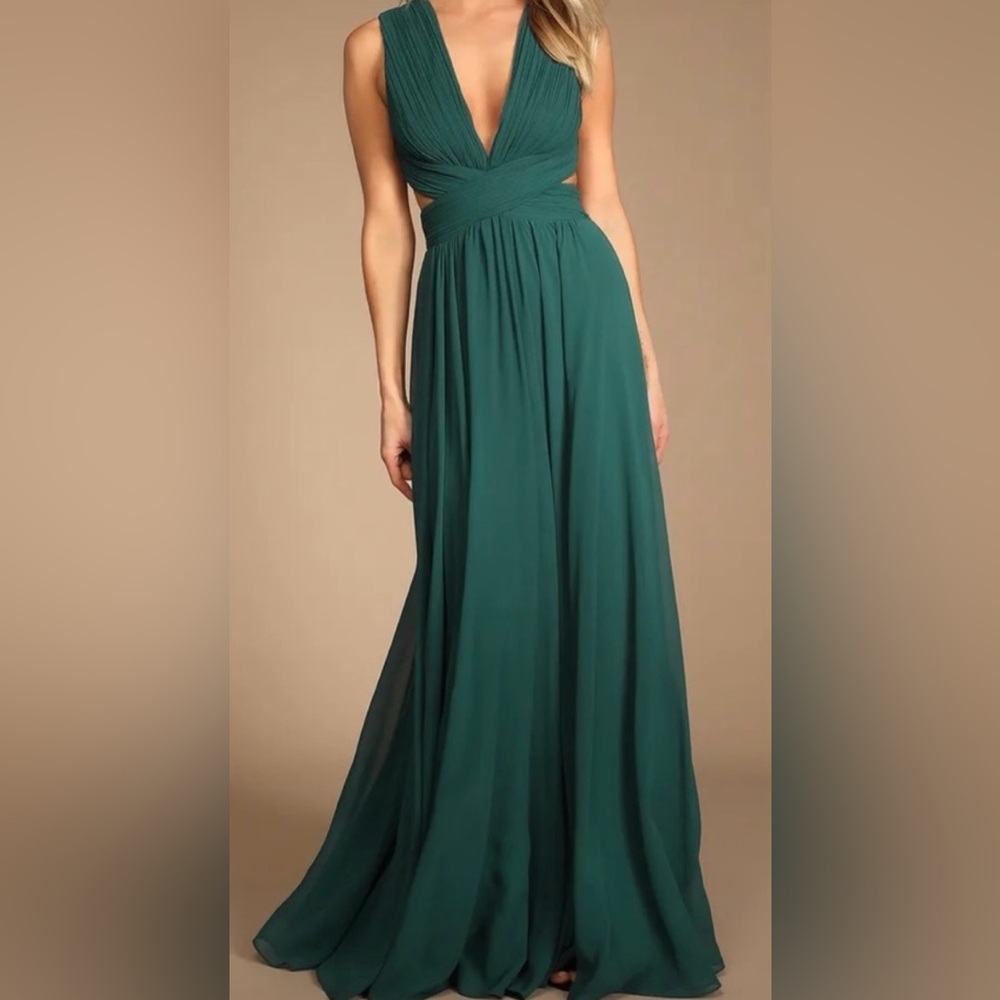 NWOT Vivid Imagination Emerald Green Cutout Maxi Dress